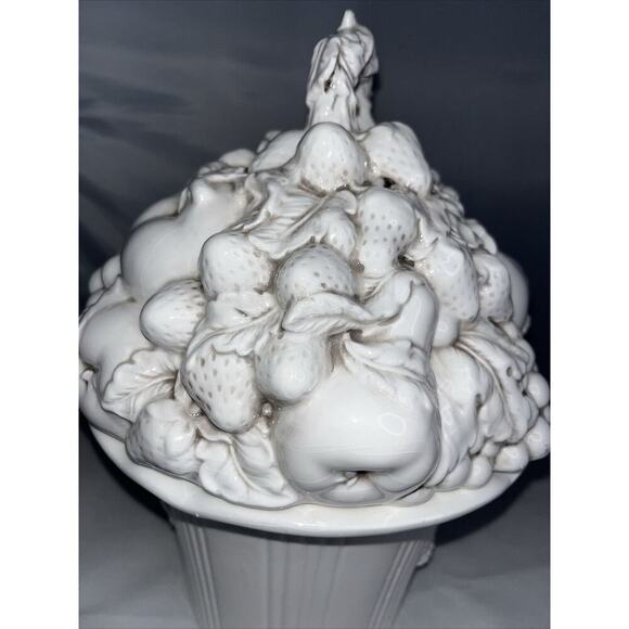 BELLA CASA by GANZ 2 Pc White Lidded Fruit Cookie Jar or Storage Jar - Picture 9 of 10